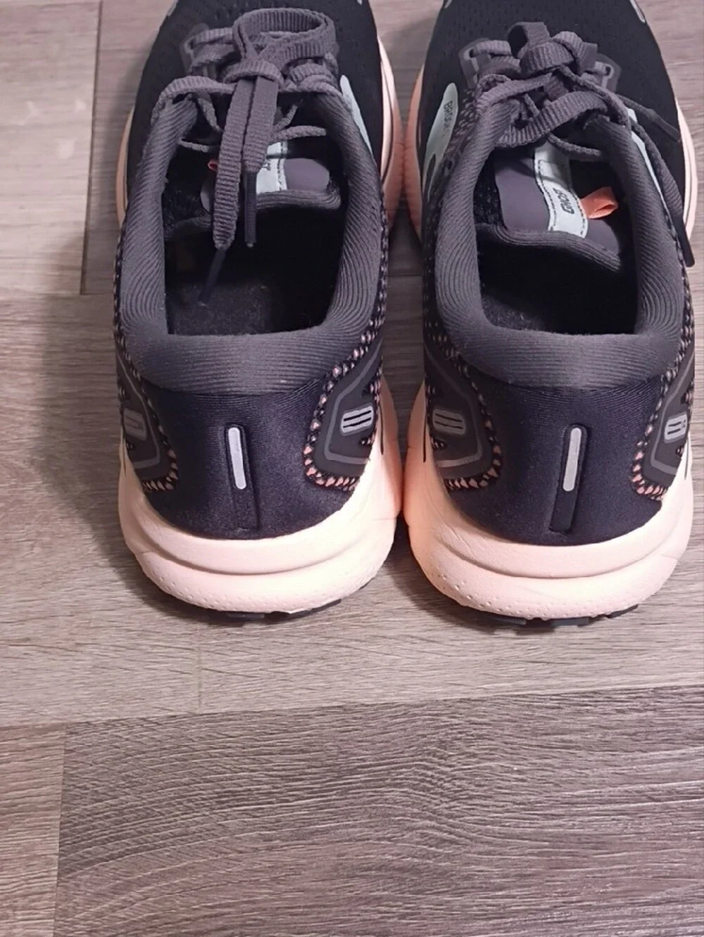 Brooks Women’s Ghost Running Shoes‎ - Black with Light Pink Sole